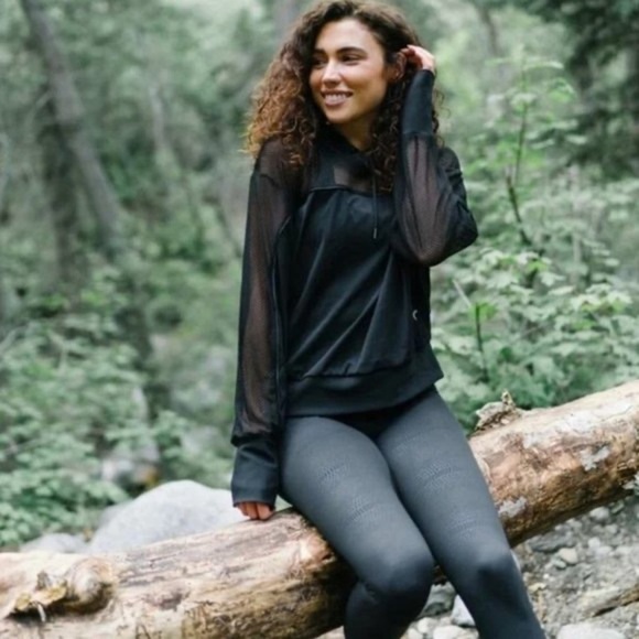 Zyia Black Mesh Winner Jacket Hoodie S - Picture 1 of 12